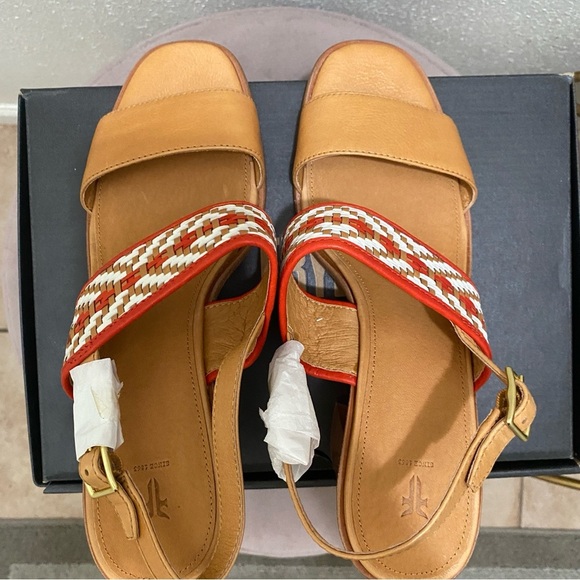 NIB FRYE Women's Amy Woven Block Heel Sandals - Size 11M - Picture 6 of 12